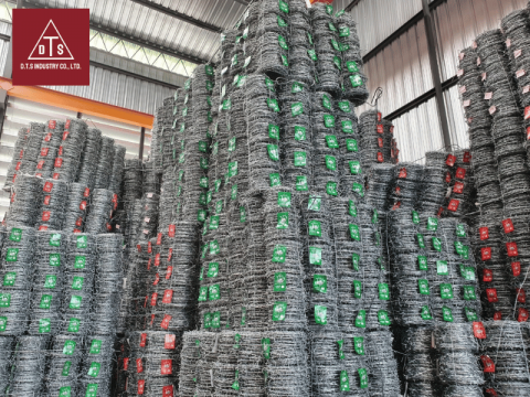 ลวดหนามสต็อกพร้อมส่งด่วน